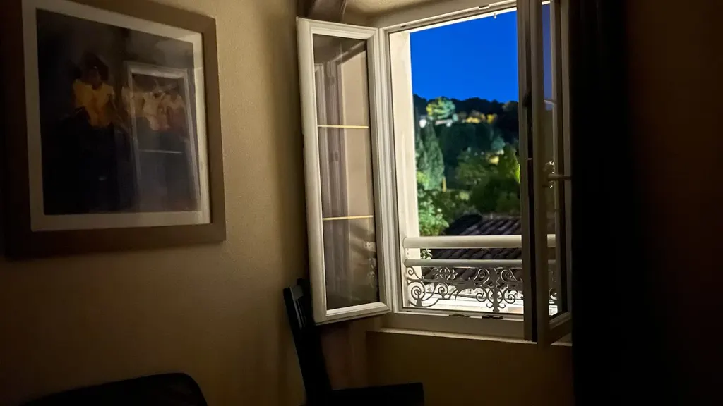 Chambre d’hôtel de la Résidence Callas